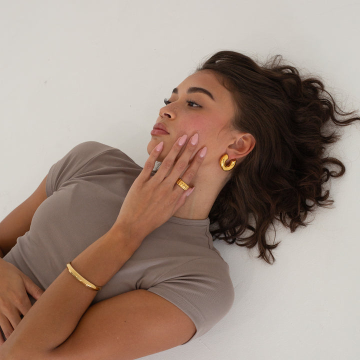 Gia Bold Bangle