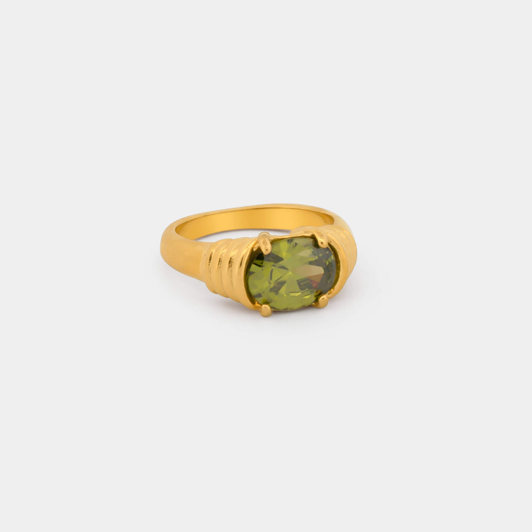 Green oval cut cubic zirconia ring