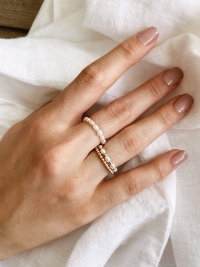 pearl and gold ring 